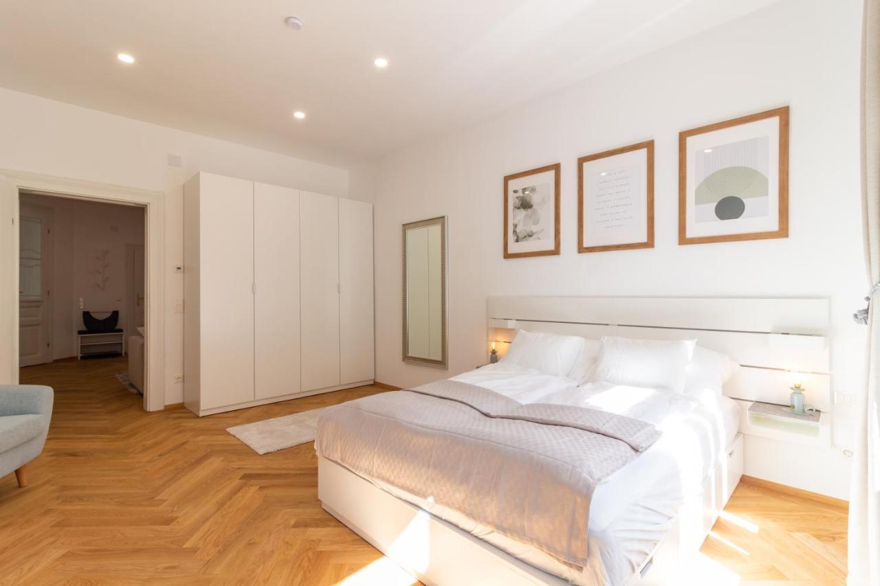 Vienna City Apartment ภายนอก รูปภาพ