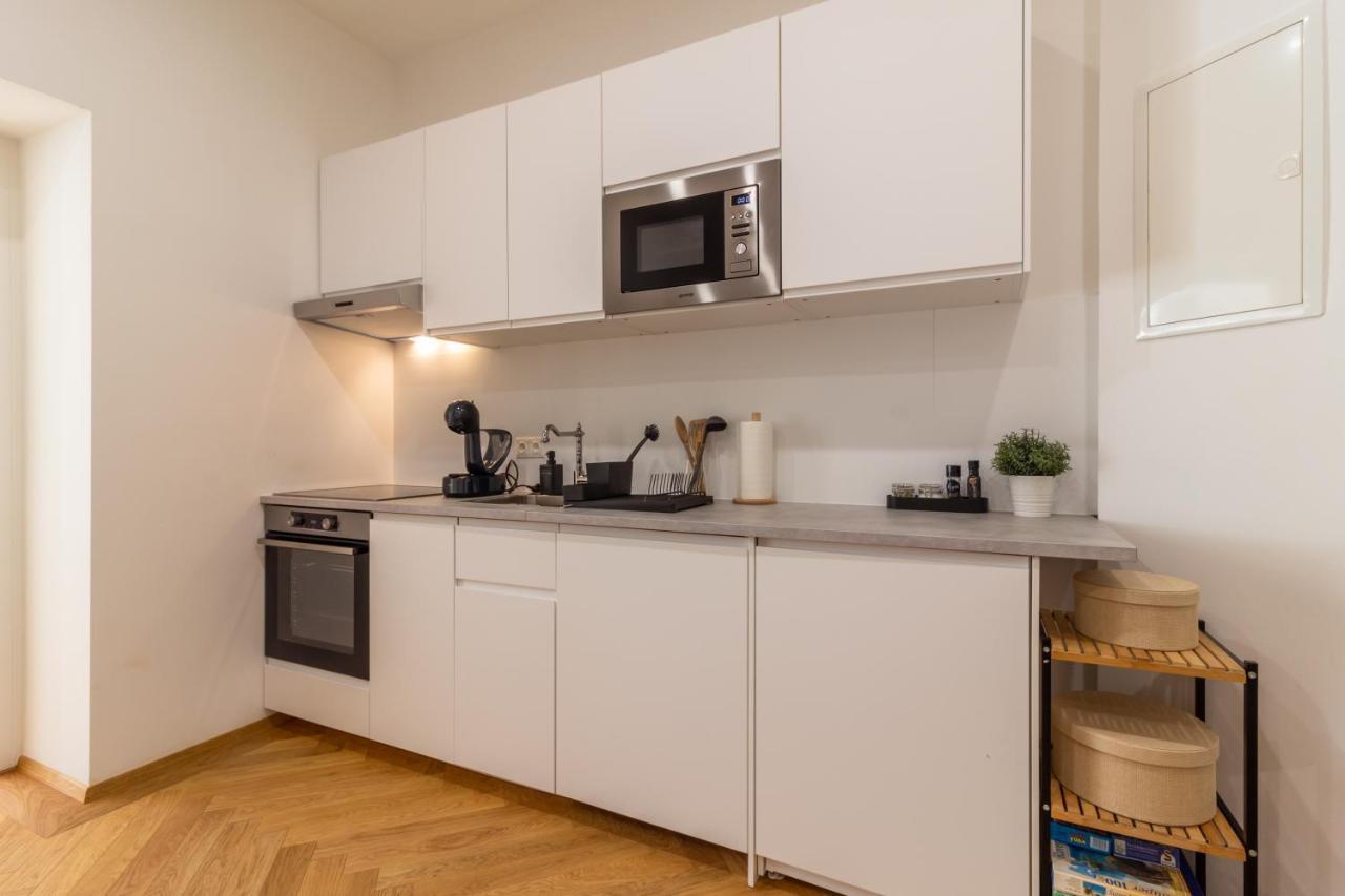 Vienna City Apartment ภายนอก รูปภาพ